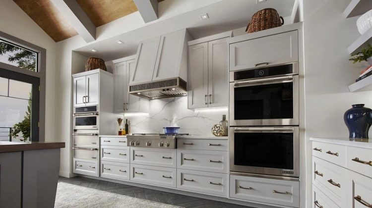 blog_How-to-Get-a-Squeaky-Clean-Oven